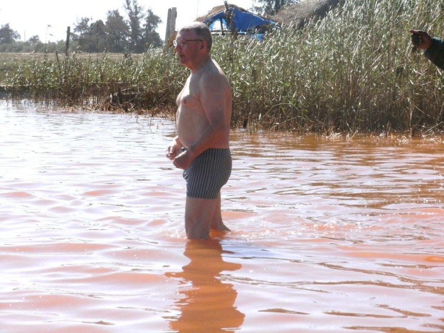 5-Lac sale.jpg